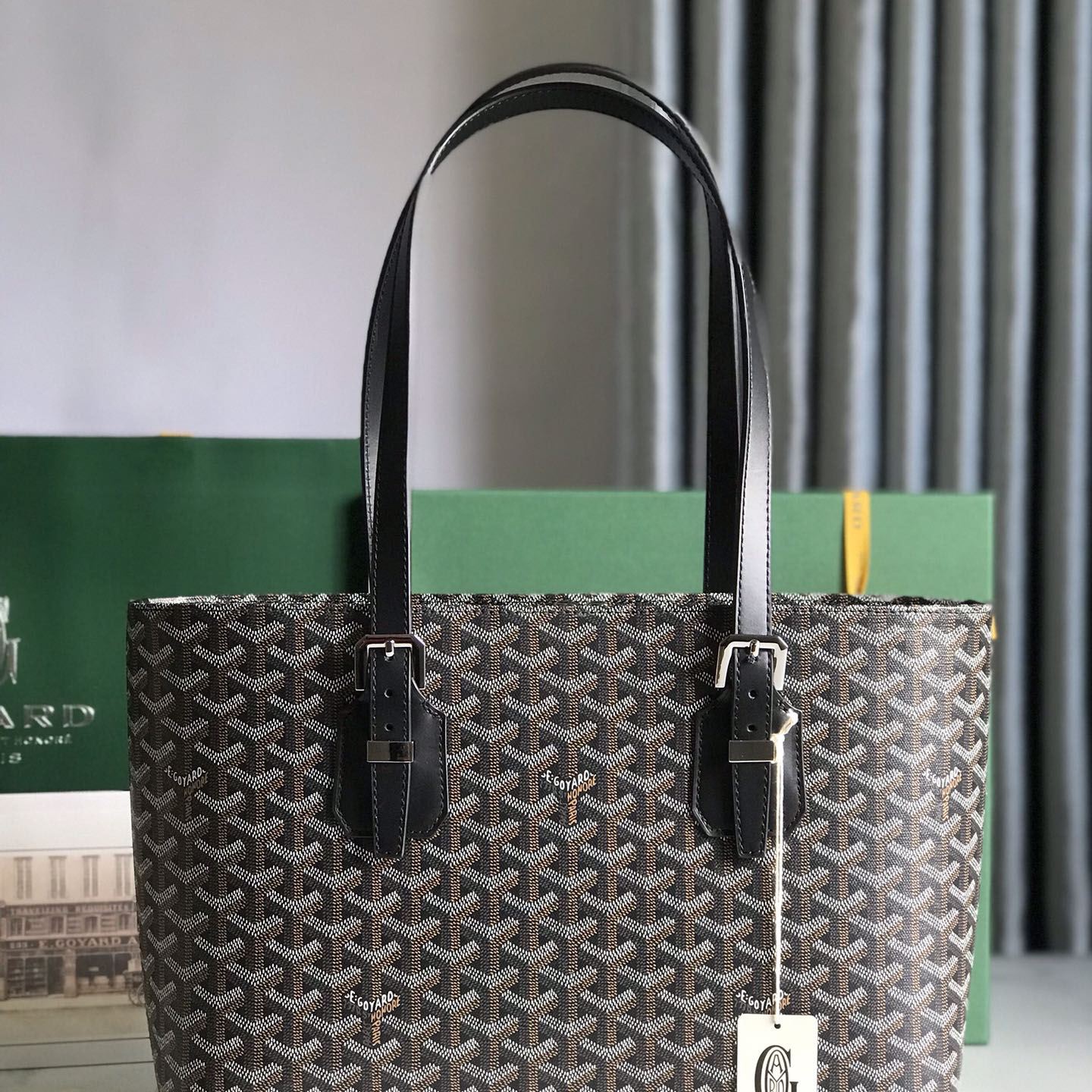 Go*ard top handle bags